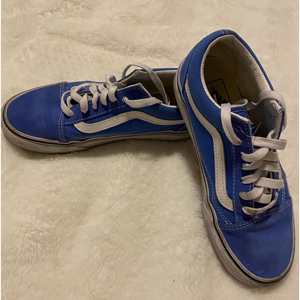 like new blue vans size 6